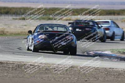 media/Oct-26-2025-CalClub SCCA (Sun) [[8ce1e69566]]/Group 2/Grapevine/